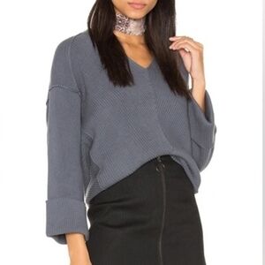 Free People Gray V-Neck Sweater Relaxed Fit